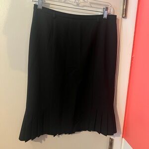 TALBOTS Petite Black Pleated Hem Skirt - Classic Elegant Office Wear